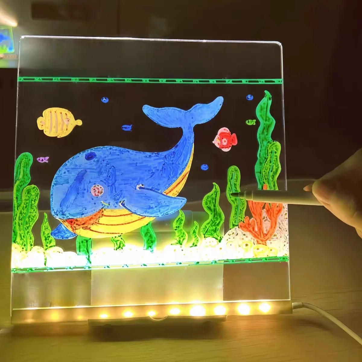 Magic Glow Kids Drawing Board: - Kids Education Tablet 评论和价格